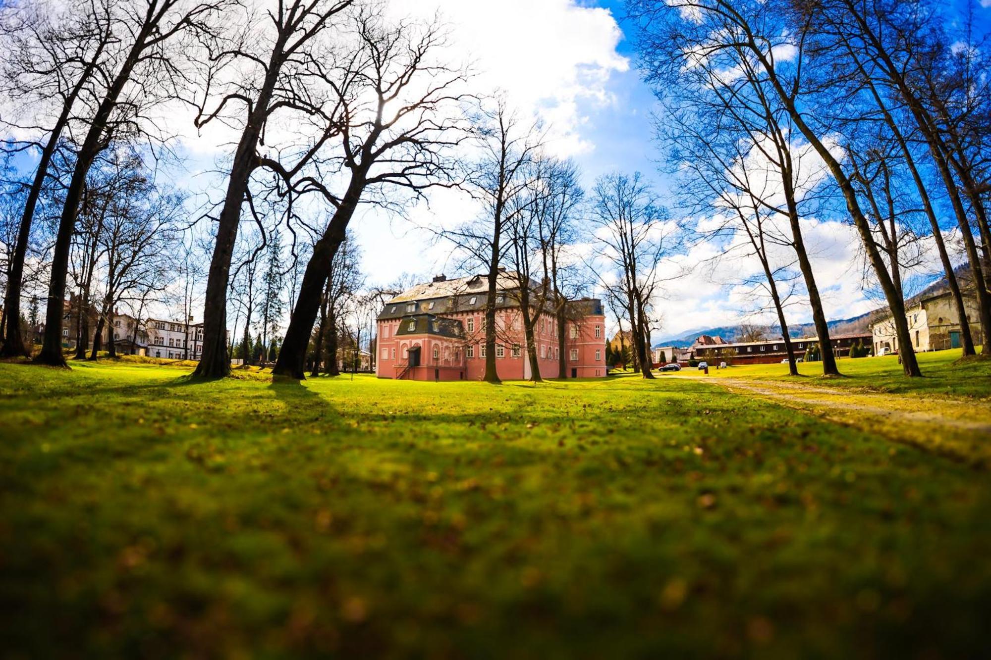 Palac Spiz Milkow Kolo Karpacza Esterno foto
